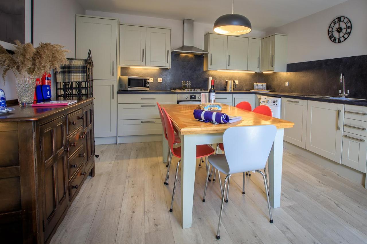 Cosy Cottage In Fishertown, Nairn - Free Parking & Pets Welcome エクステリア 写真