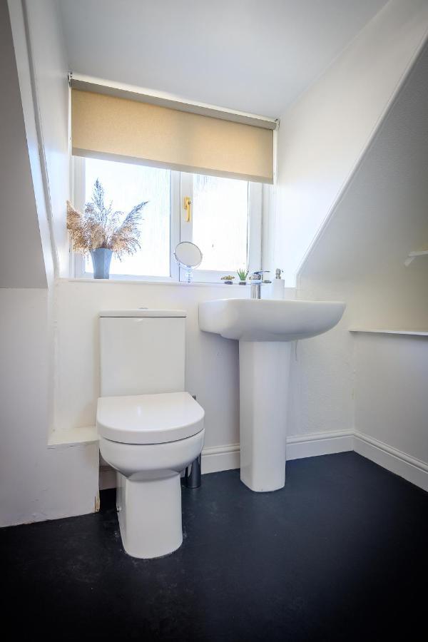 Cosy Cottage In Fishertown, Nairn - Free Parking & Pets Welcome エクステリア 写真
